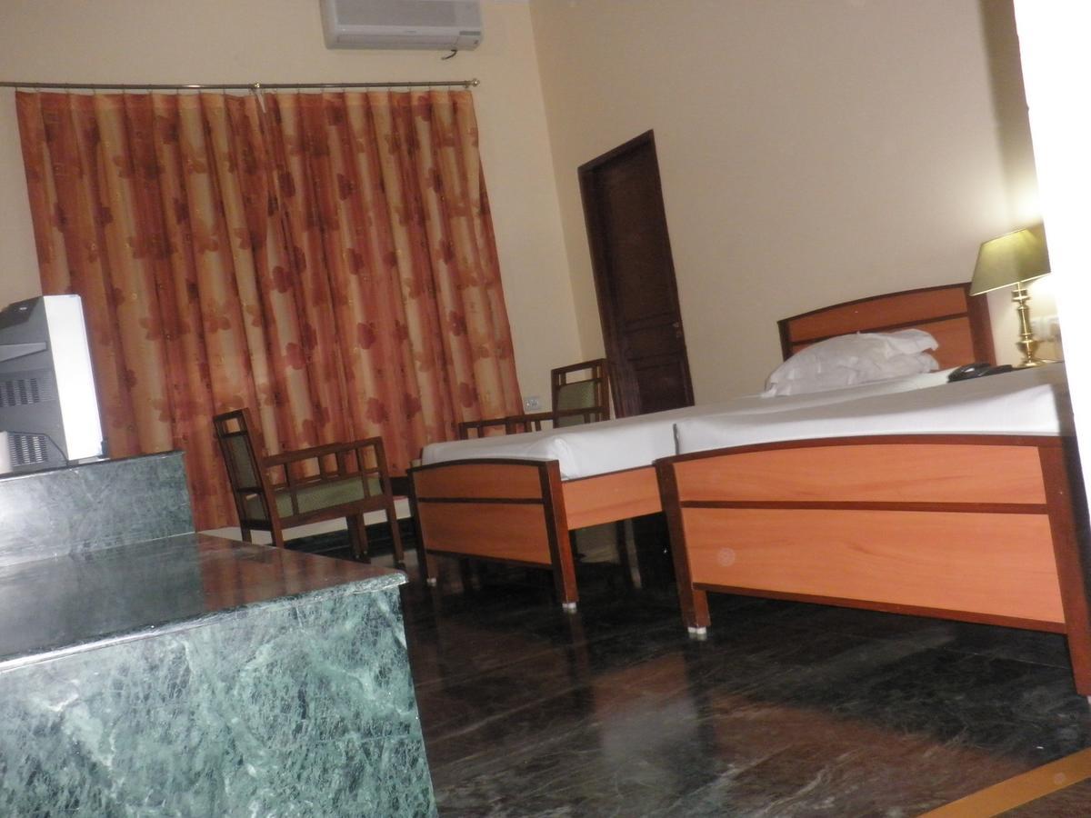 Indo Hokke Hotel Rājgīr Exteriör bild