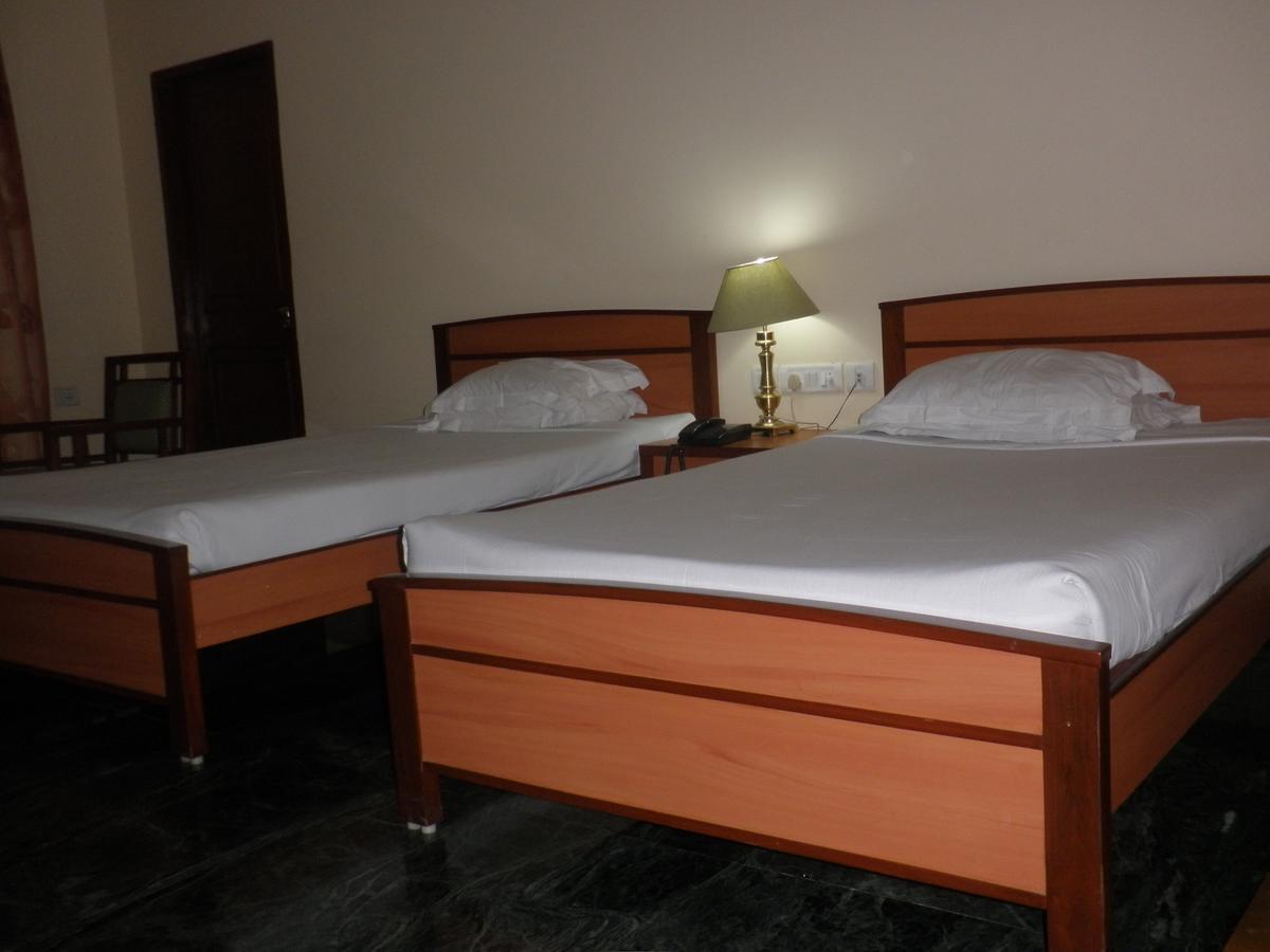 Indo Hokke Hotel Rājgīr Exteriör bild